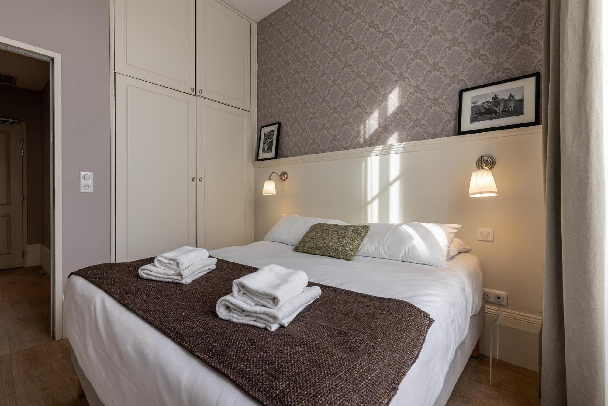La Maison Blanche - De Charme Chic & Cosy A 350m Du Coeur De De - Acces Autonome Appartamento