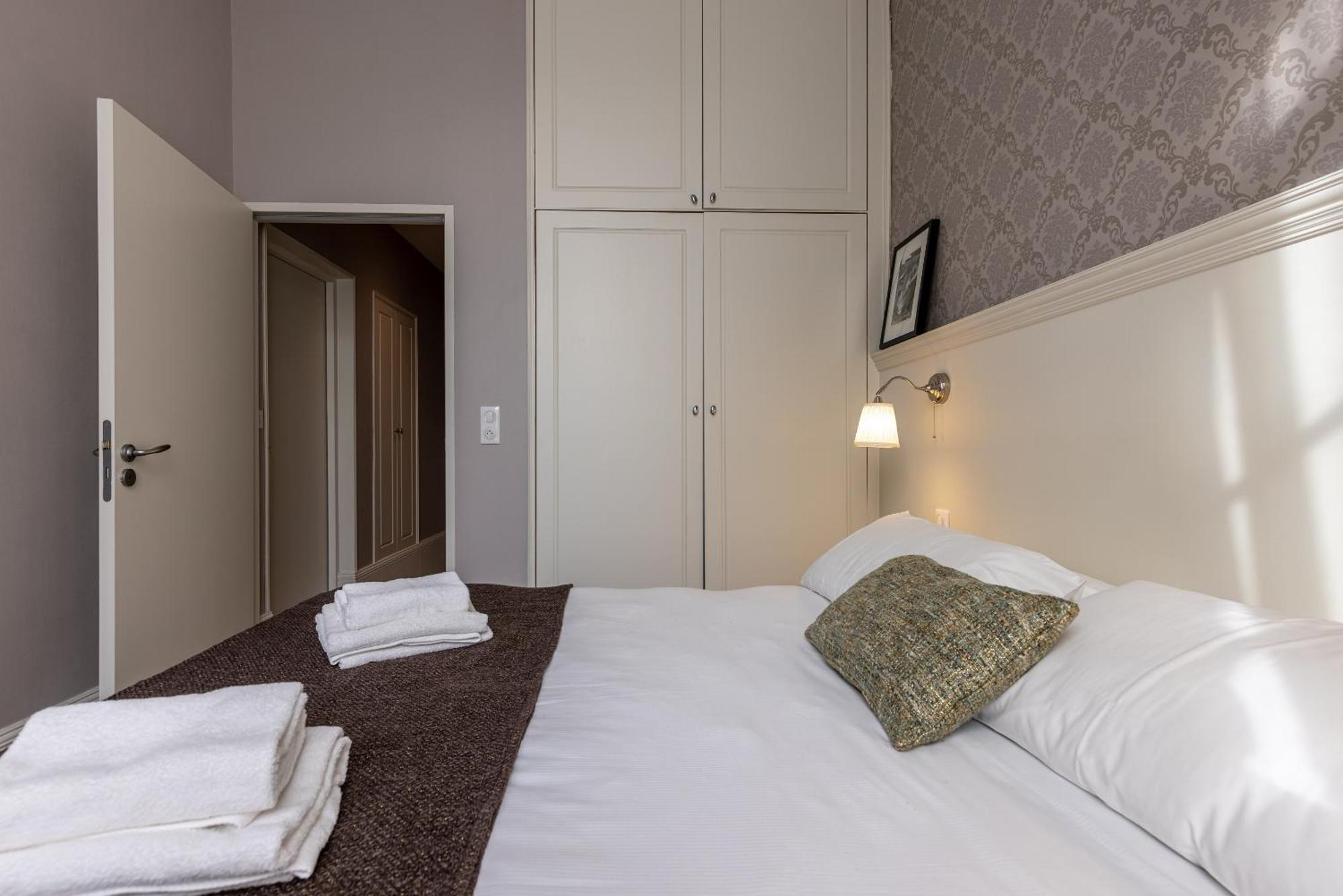 La Maison Blanche - De Charme Chic & Cosy A 350m Du Coeur De De - Acces Autonome