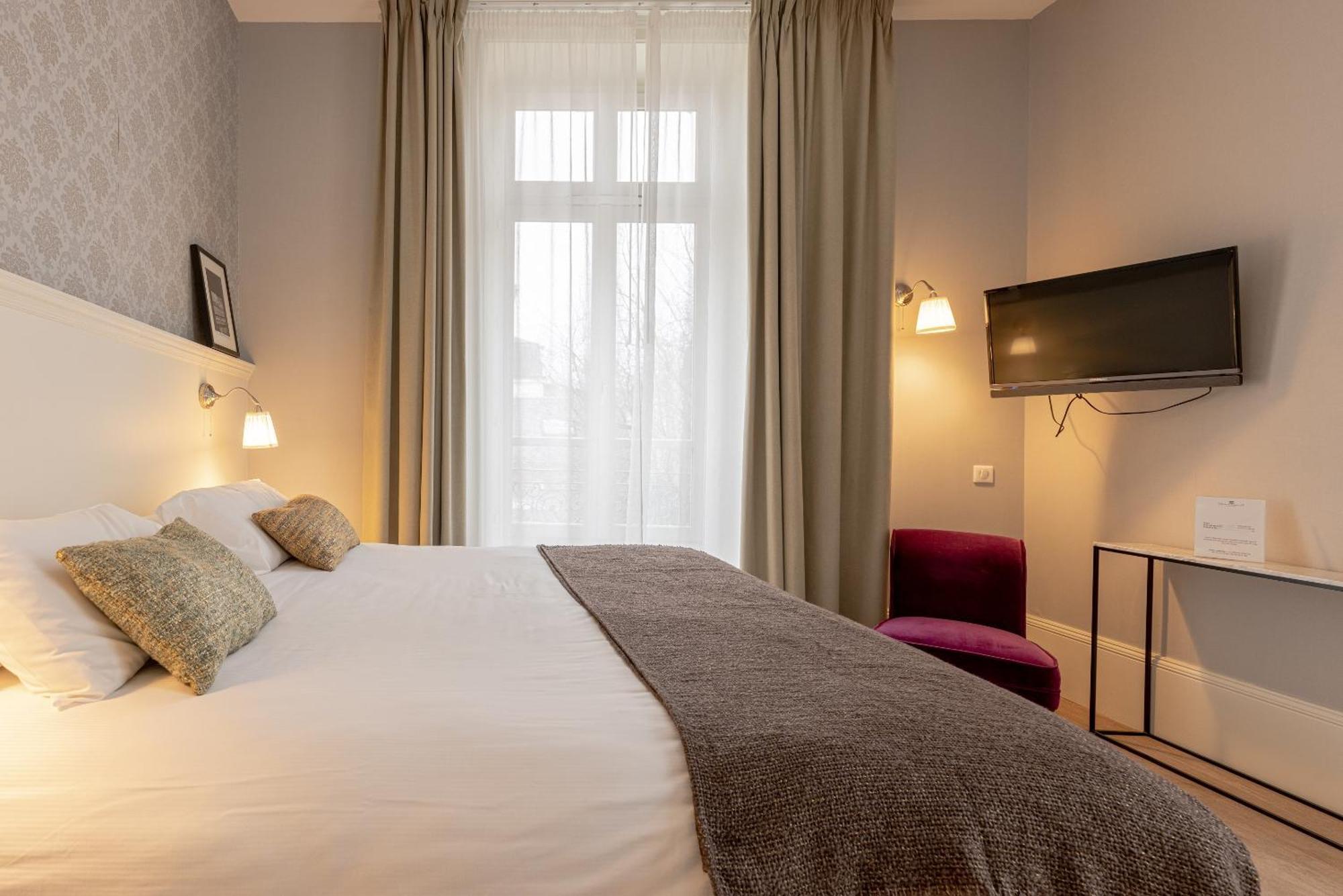 Appartamento La Maison Blanche - De Charme Chic & Cosy A 350m Du Coeur De De - Acces Autonome